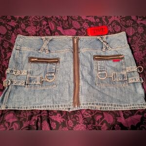 Tripp NYC Denim Mini Skirt with Zipper and Buckle Details 3x Nwt